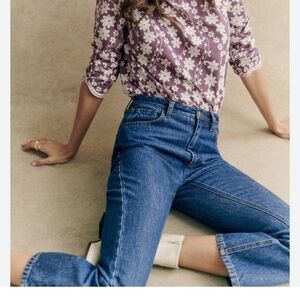 Sézane Eglantine Blouse size 10- US L. Chic Floral Lavender Blouse